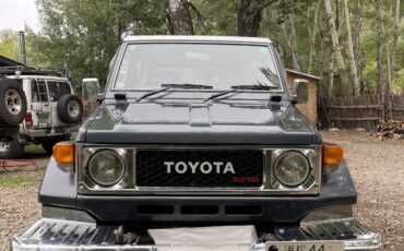 Toyota-Land-Cruiser-1980-SUV-5
