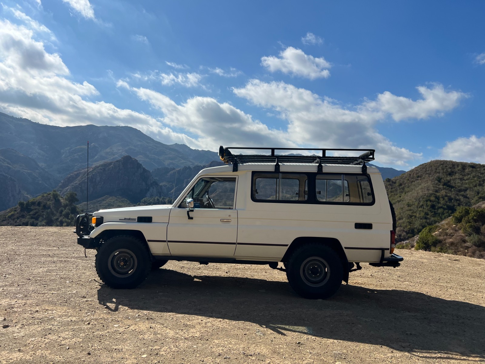 Toyota-Land-Cruiser-1980-SUV-6
