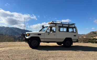 Toyota-Land-Cruiser-1980-SUV-8