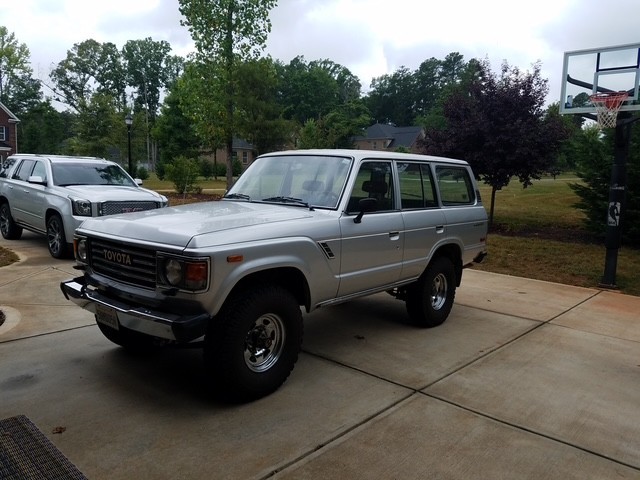 Toyota-Land-Cruiser-1986-SUV-2
