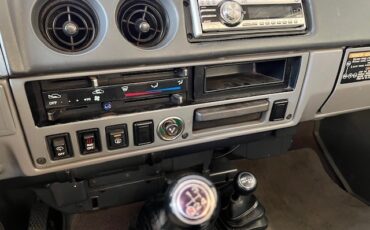 Toyota-Land-Cruiser-1986-SUV-7