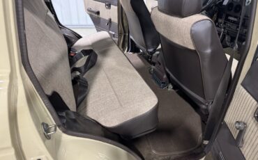 Toyota-Land-Cruiser-1988-SUV-12