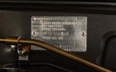 Toyota-Land-Cruiser-1988-SUV-35