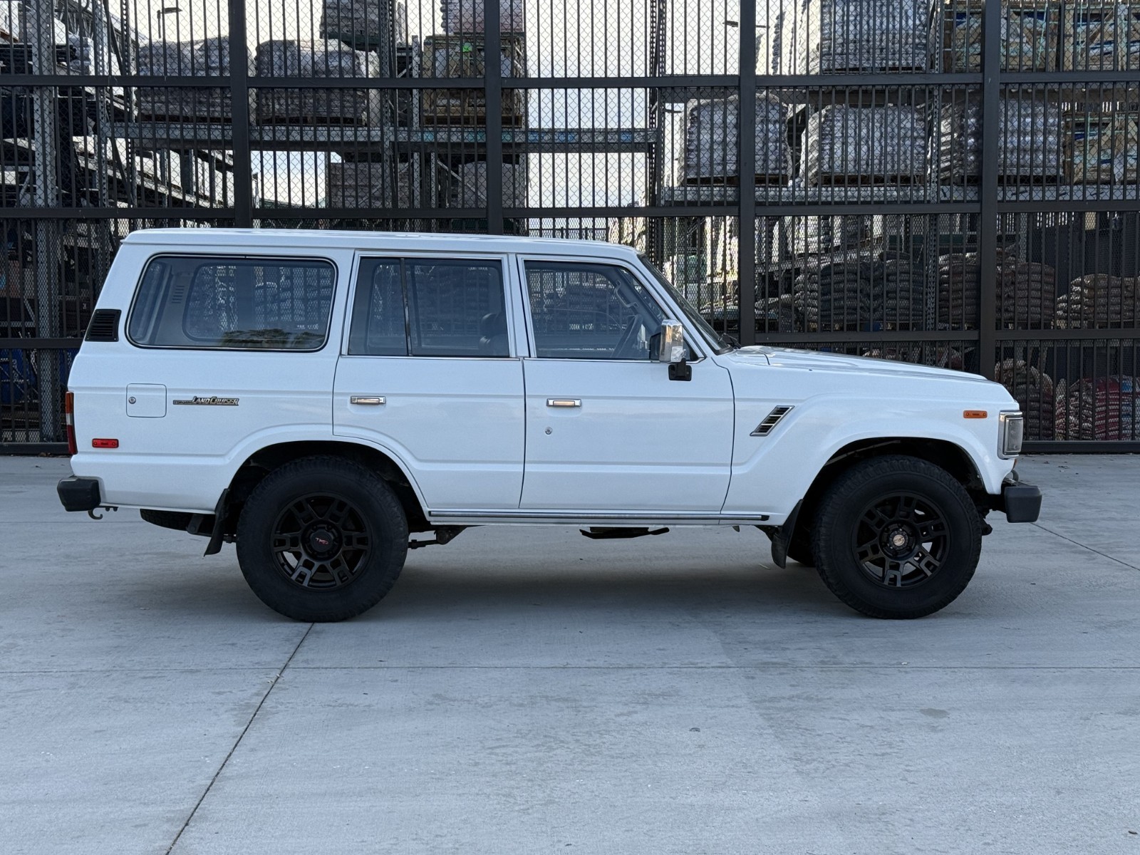 Toyota-Land-Cruiser-1988-SUV-5
