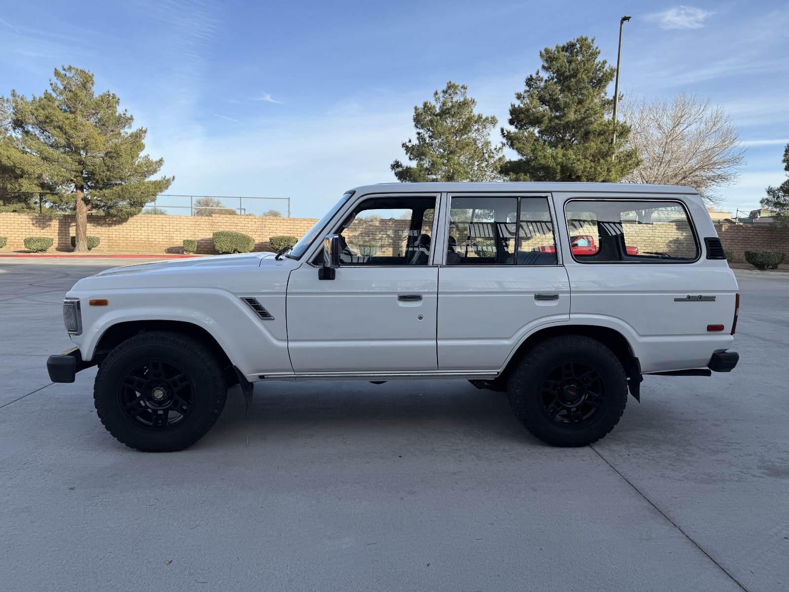 Toyota-Land-Cruiser-1988-SUV-9