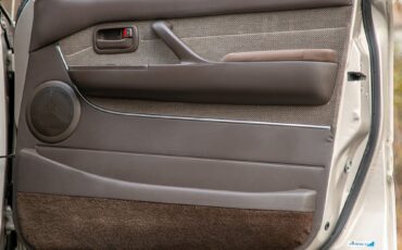 Toyota-Land-Cruiser-1994-SUV-14