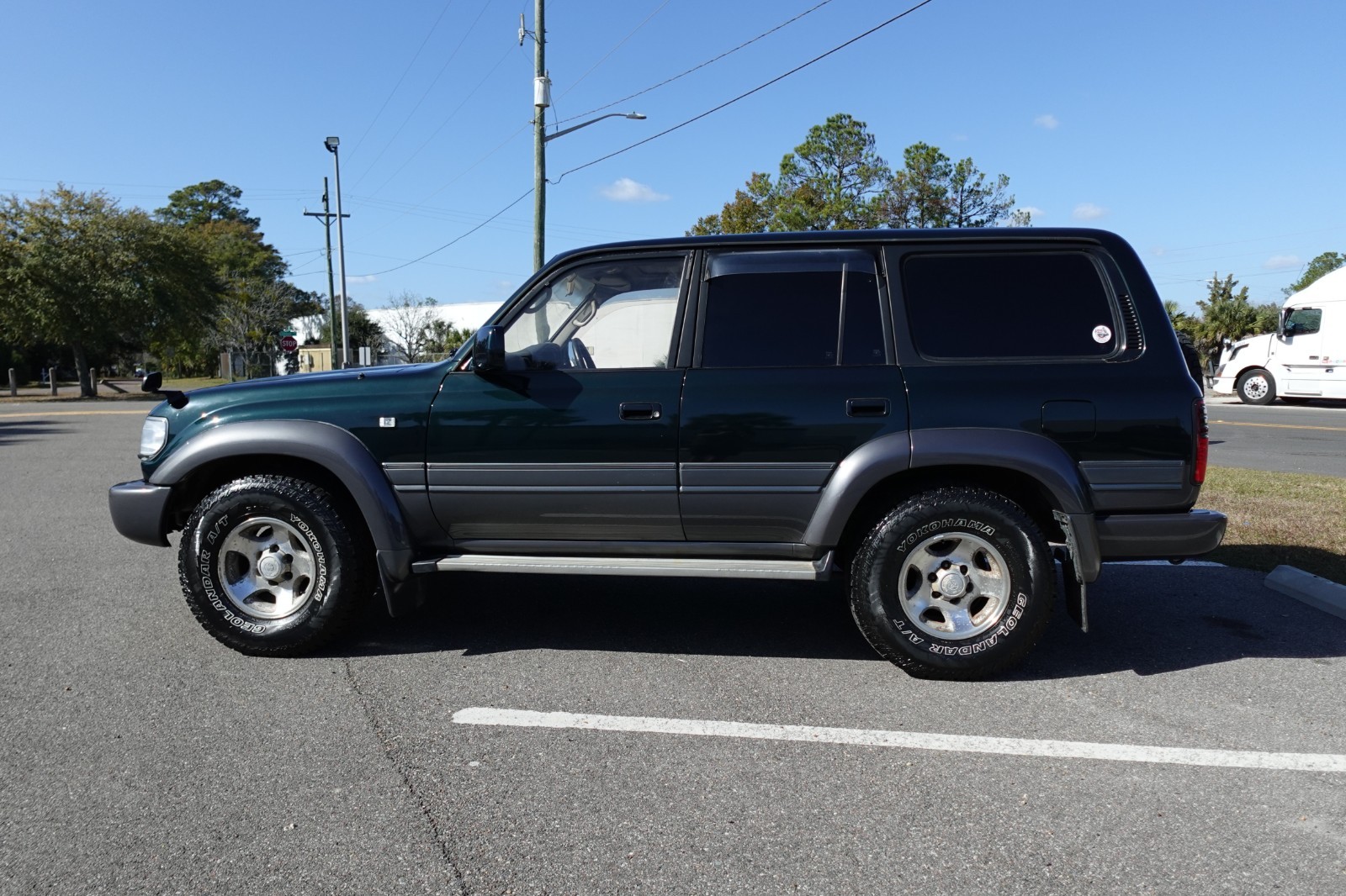 Toyota-Land-Cruiser-1996-SUV-11