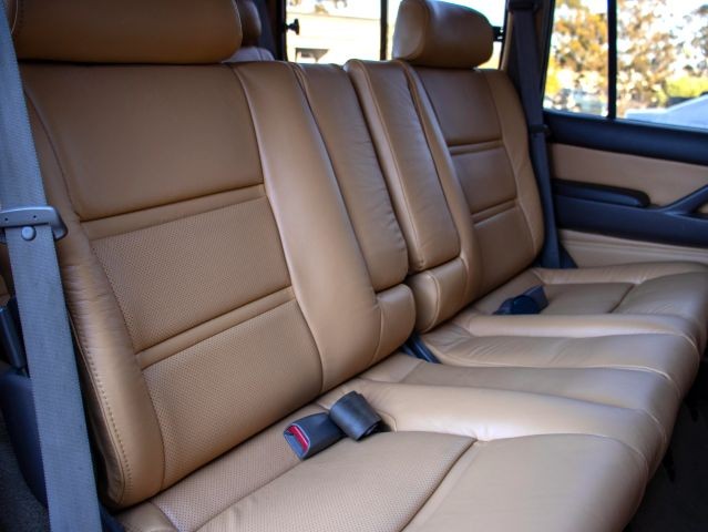 Toyota-Land-Cruiser-1996-SUV-12