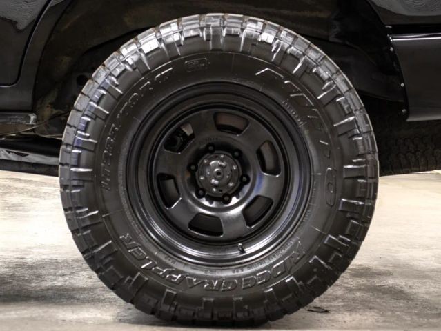 Toyota-Land-Cruiser-1996-SUV-22