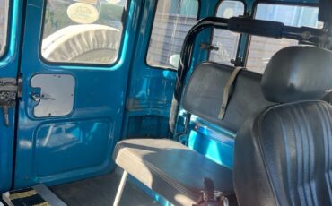 Toyota-Land-Cruiser-40-1978-10