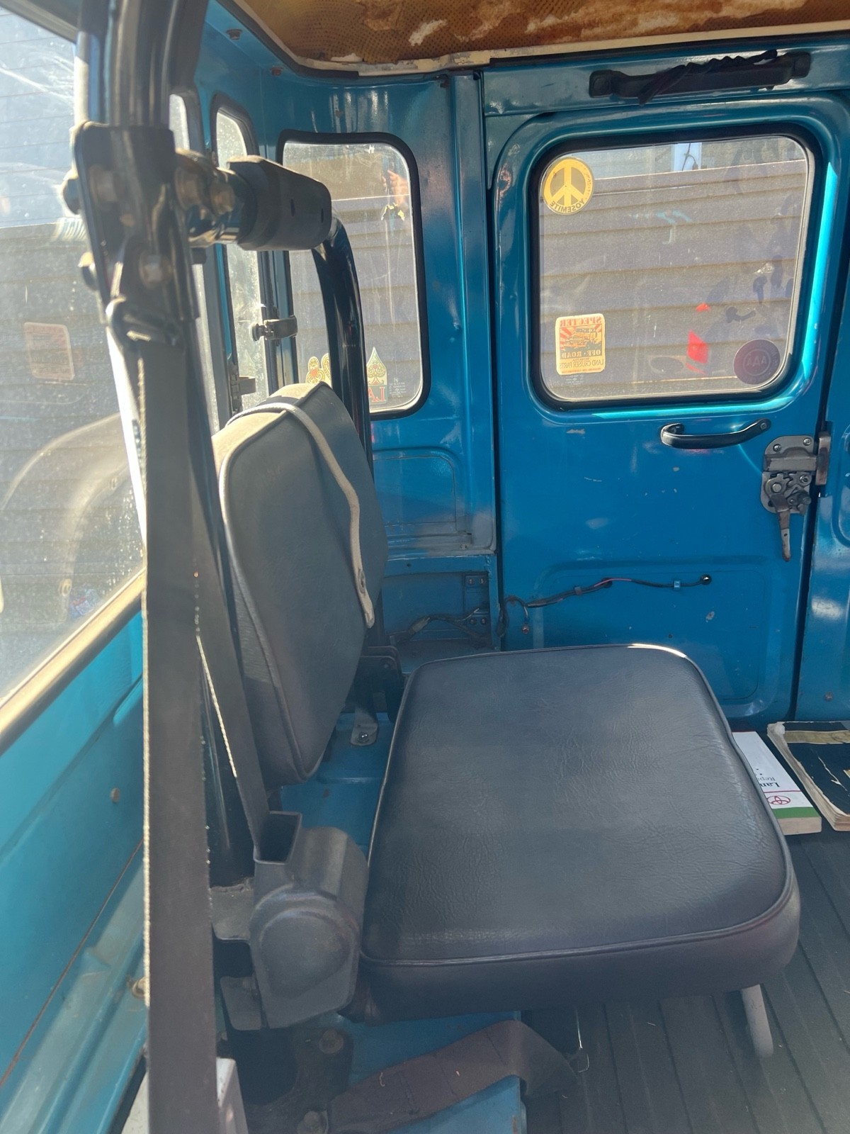 Toyota-Land-Cruiser-40-1978-11