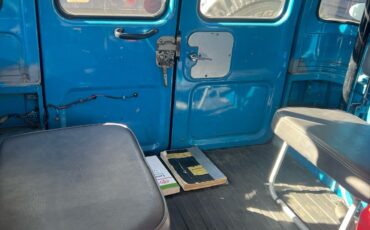 Toyota-Land-Cruiser-40-1978-12