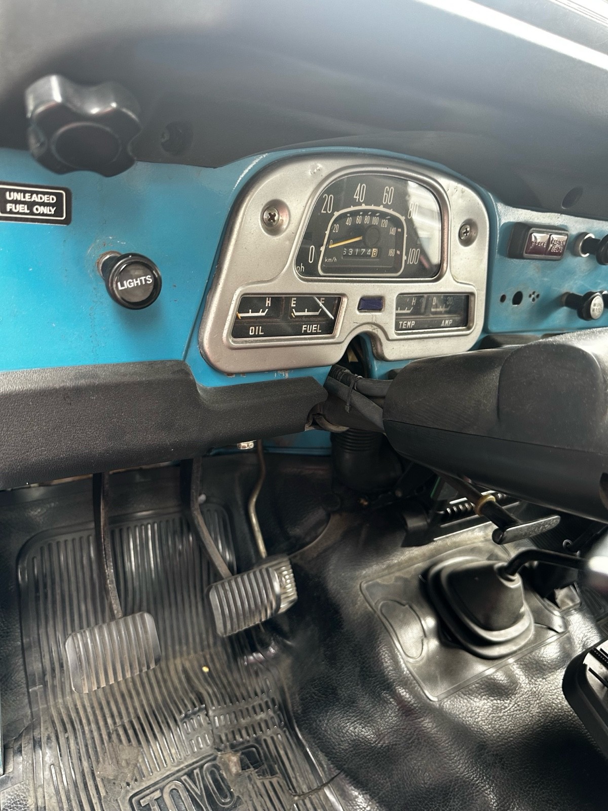 Toyota-Land-Cruiser-40-1978-9