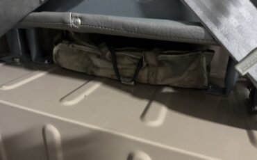 Toyota-Land-Cruiser-40-1980-23