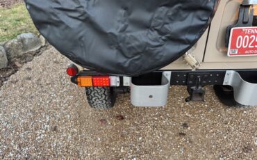 Toyota-Land-Cruiser-40-1980-5