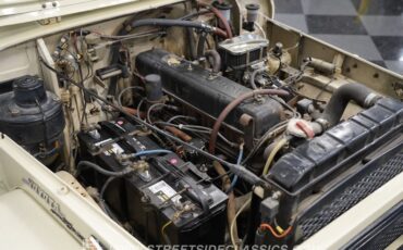 Toyota-Land-cruiser-1970-White-Black-12