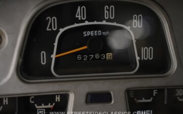 Toyota-Land-cruiser-1970-White-Black-14