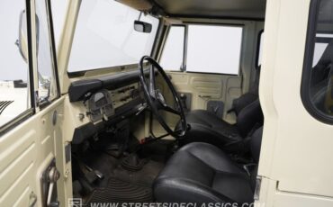 Toyota-Land-cruiser-1970-White-Black-17