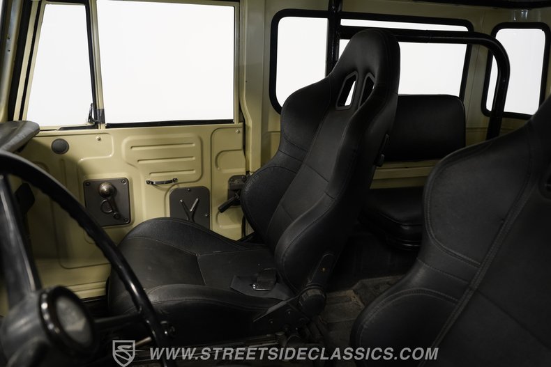 Toyota-Land-cruiser-1970-White-Black-43