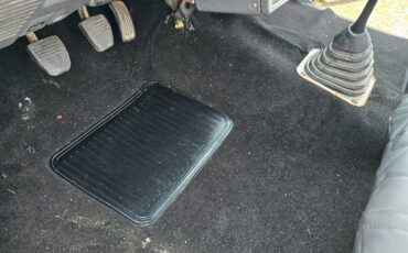 Toyota-Pickup-1987-Standard-Cab-Pickup-12