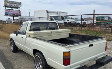 Toyota-Pickup-1987-Standard-Cab-Pickup-6
