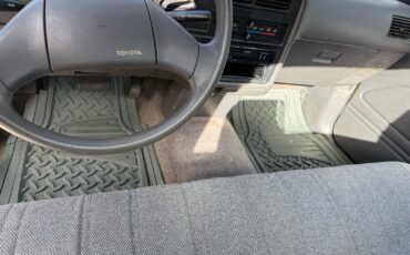 Toyota-Pickup-1989-Pickup-19