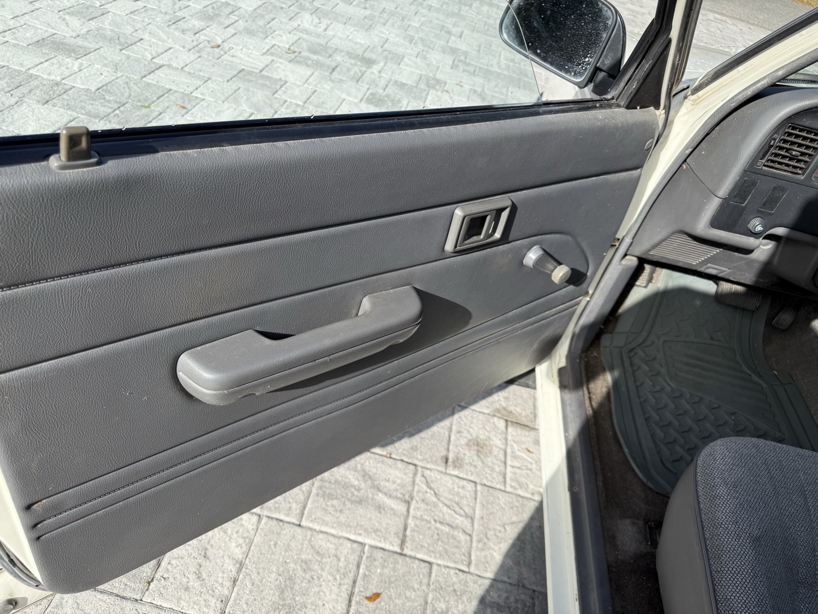 Toyota-Pickup-1989-Pickup-21