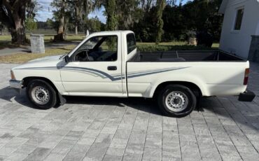 Toyota-Pickup-1989-Pickup-7