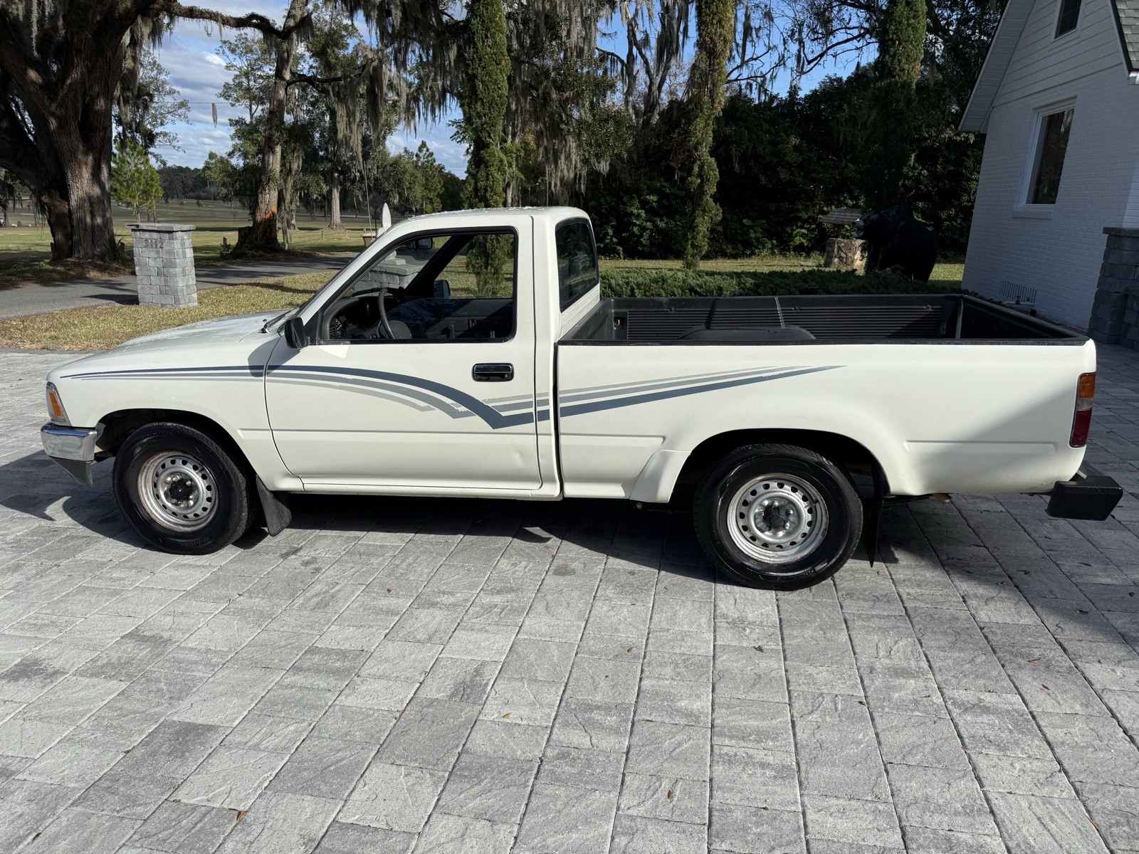 Toyota-Pickup-1989-Pickup-7