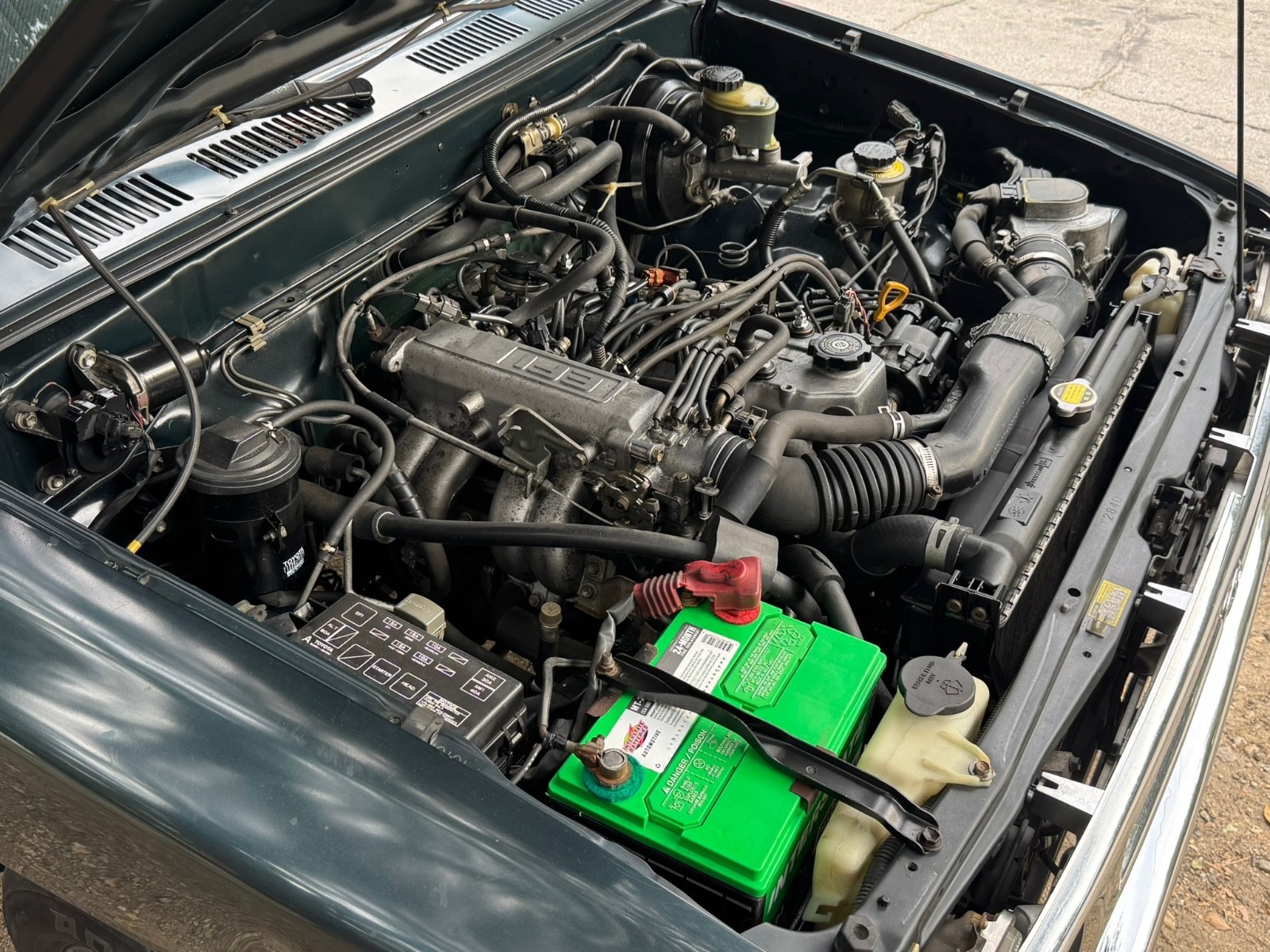 Toyota-Pickup-1995-Extended-Cab-Pickup-13