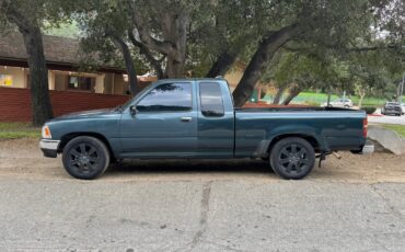 Toyota-Pickup-1995-Extended-Cab-Pickup-7