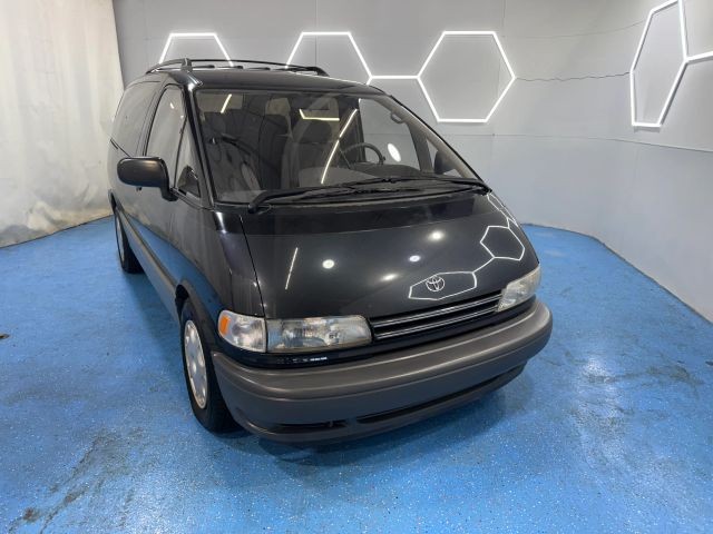 Toyota-Previa-1995-Mini-Passenger-Van-1