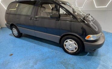 Toyota-Previa-1995-Mini-Passenger-Van-10