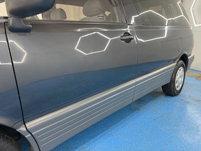 Toyota-Previa-1995-Mini-Passenger-Van-13