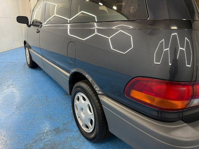 Toyota-Previa-1995-Mini-Passenger-Van-15