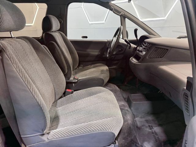 Toyota-Previa-1995-Mini-Passenger-Van-25