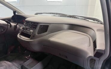 Toyota-Previa-1995-Mini-Passenger-Van-28