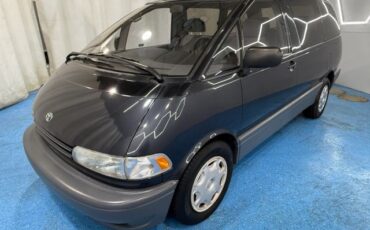 Toyota-Previa-1995-Mini-Passenger-Van-4