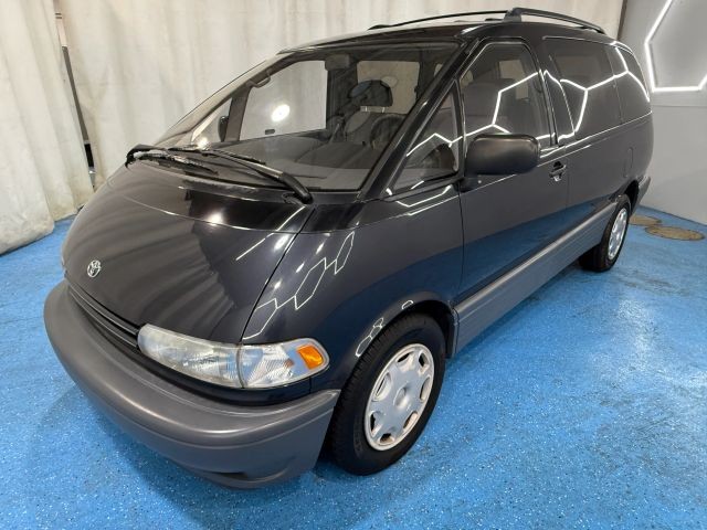 Toyota-Previa-1995-Mini-Passenger-Van-4