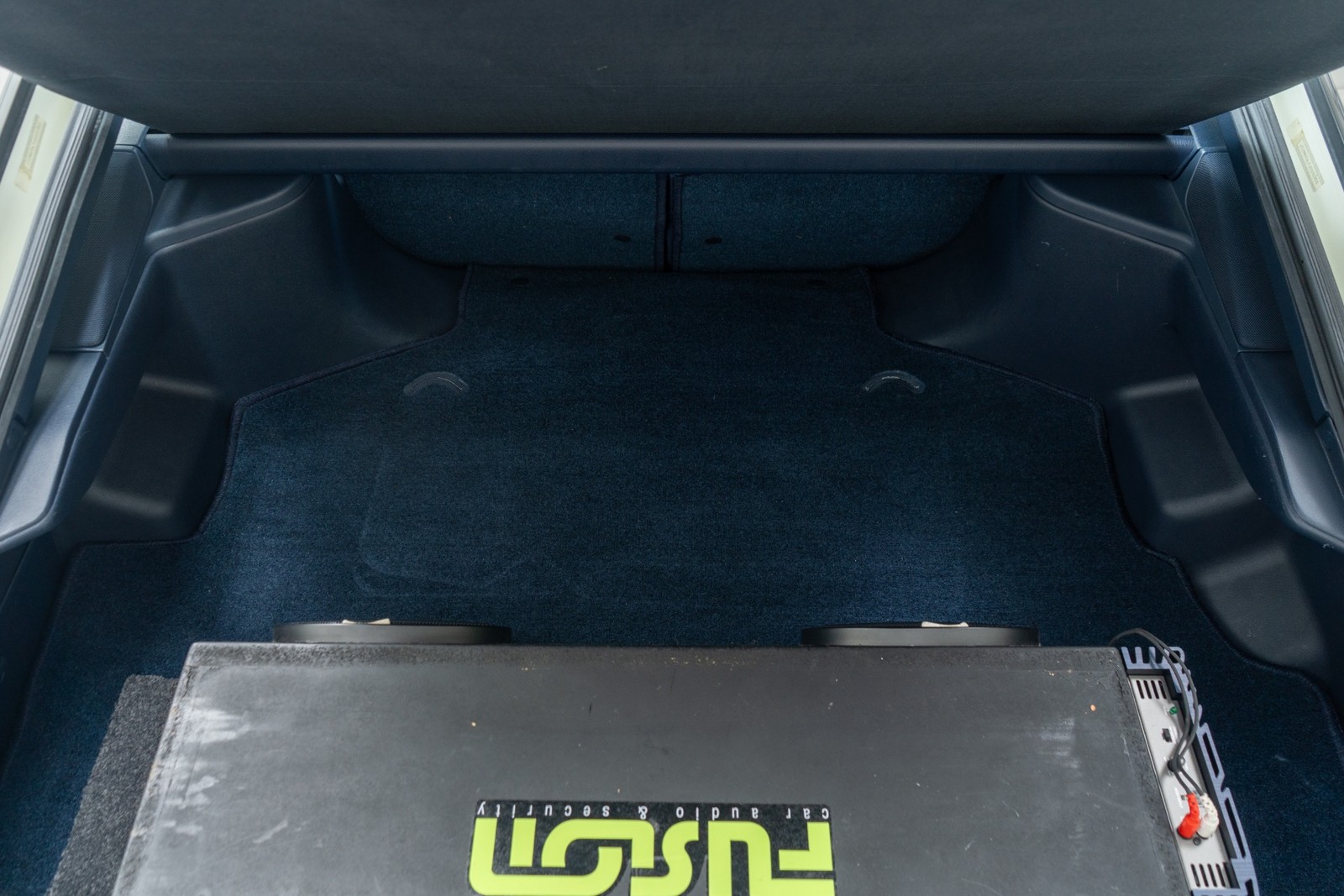 Toyota-Supra-1988-Hatchback-17