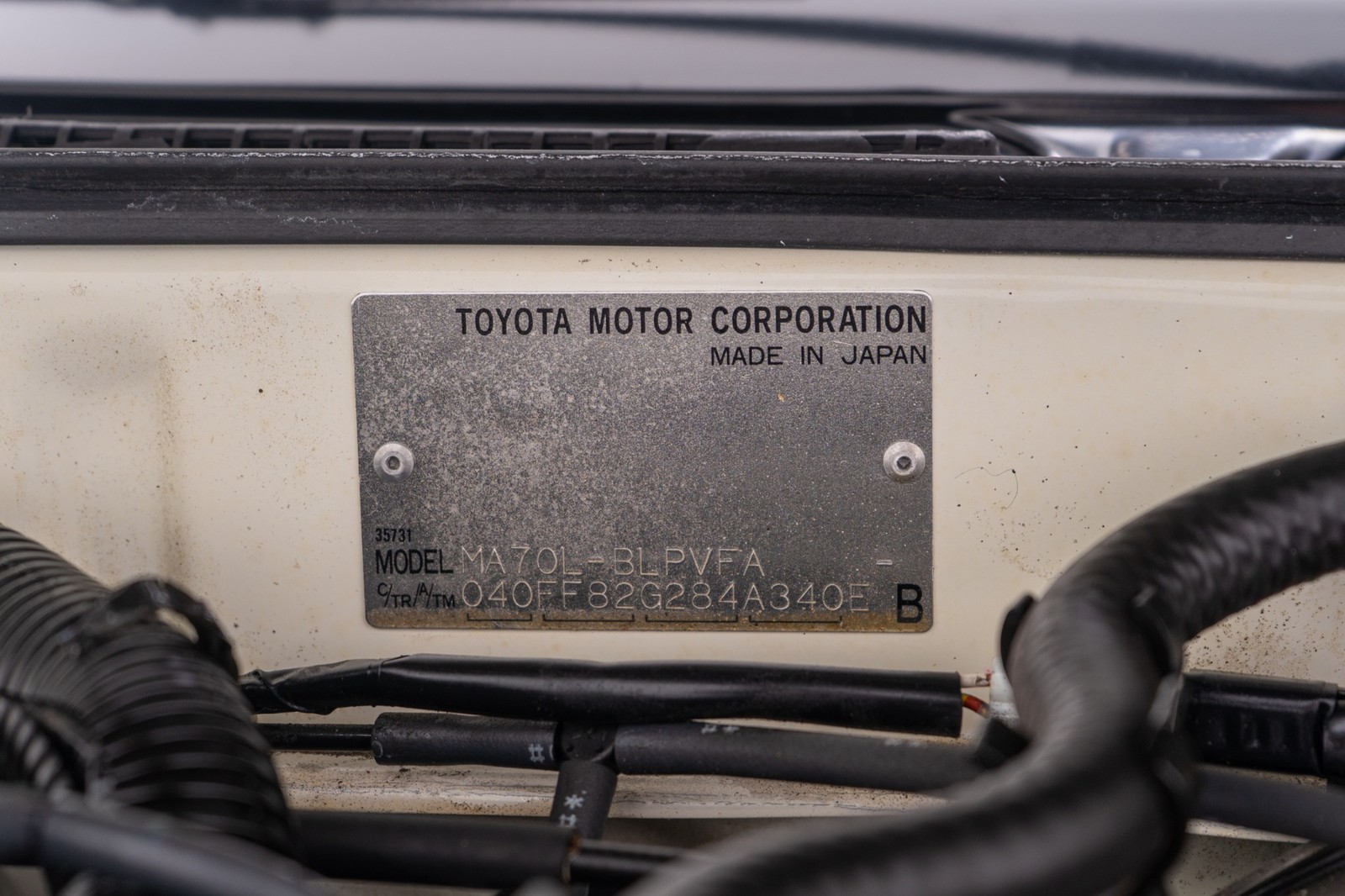 Toyota-Supra-1988-Hatchback-36