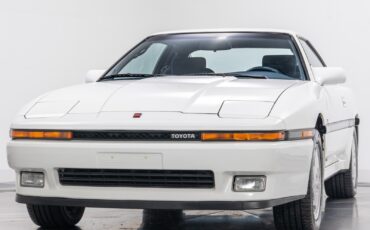 Toyota-Supra-1988-Hatchback-4