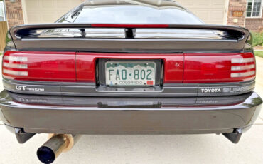 Toyota-Supra-1989-Hatchback-14