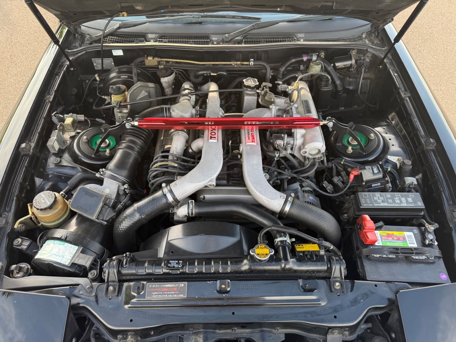 Toyota-Supra-1989-Hatchback-2