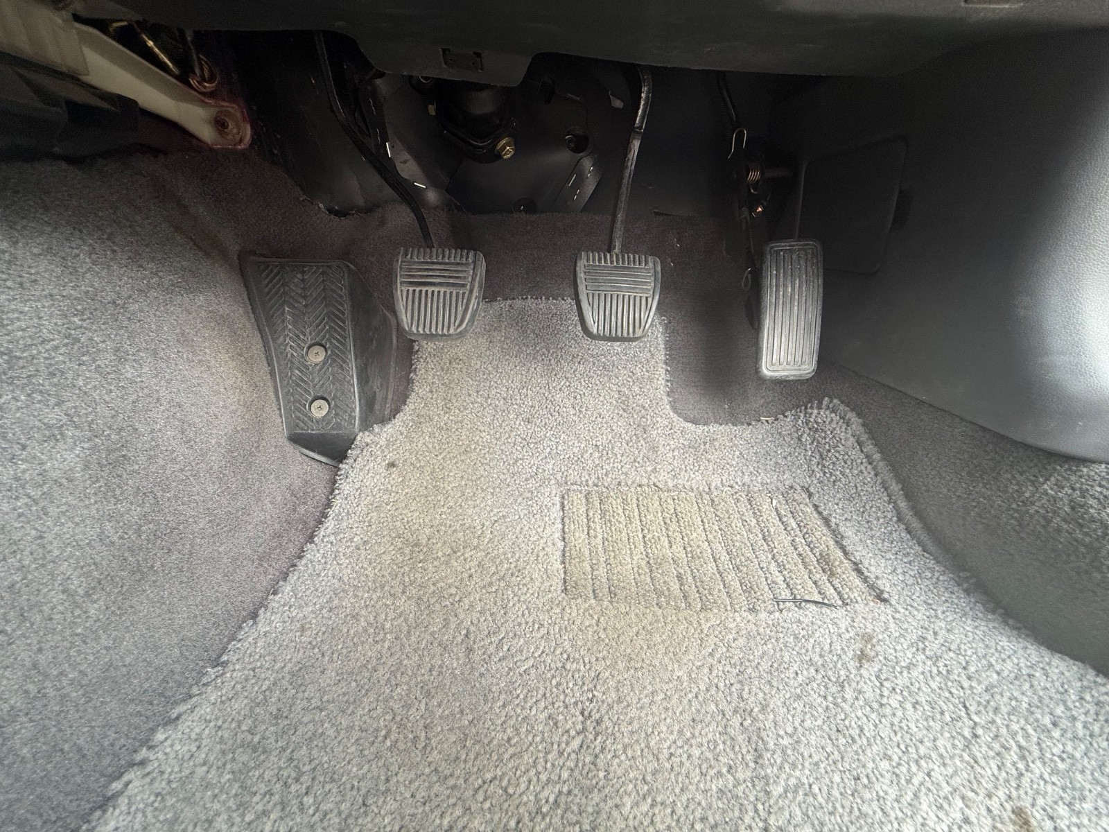 Toyota-Supra-1989-Hatchback-23