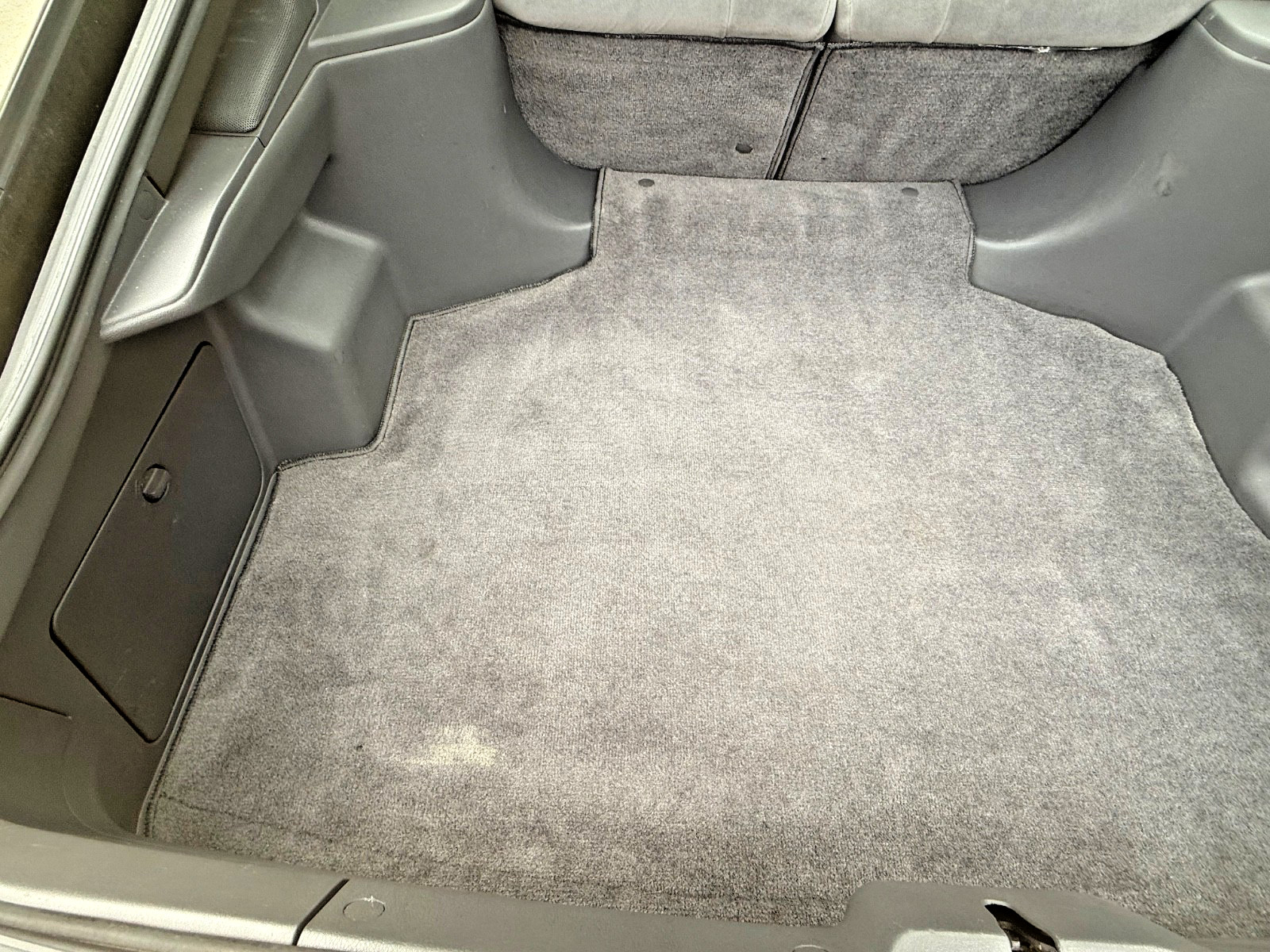 Toyota-Supra-1989-Hatchback-24