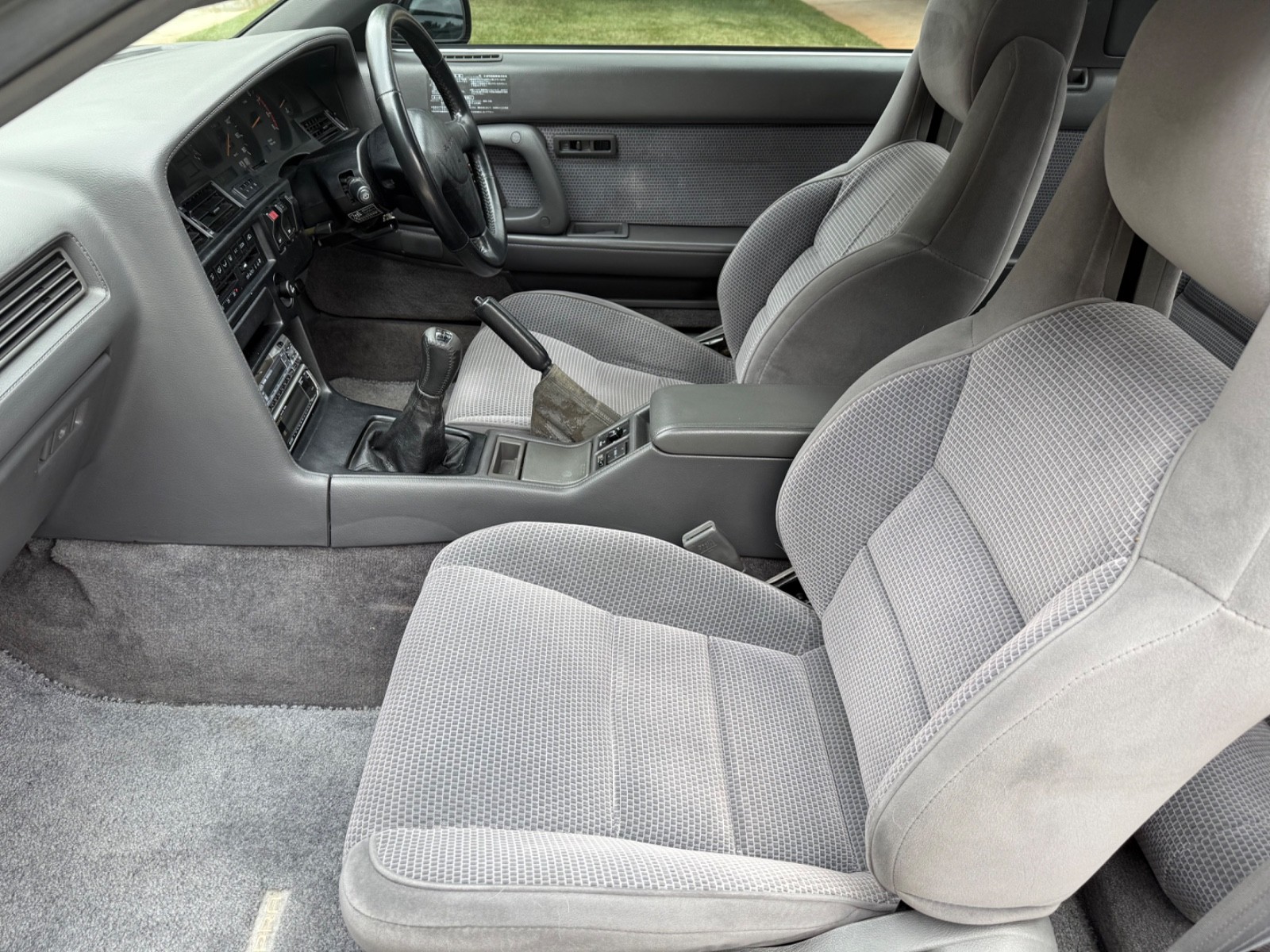 Toyota-Supra-1989-Hatchback-9