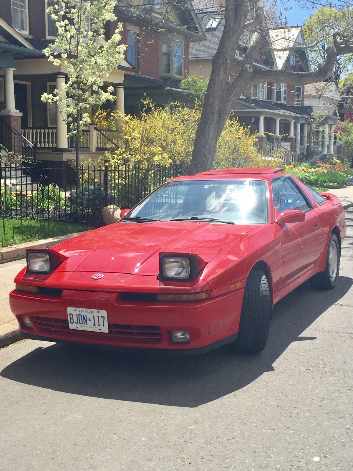 Toyota-Supra-1992-Hatchback-2