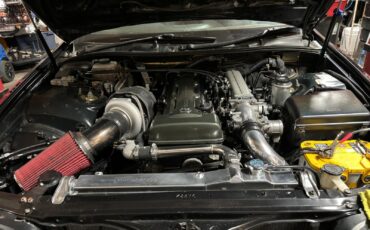 Toyota-Supra-1992-Sedan-4