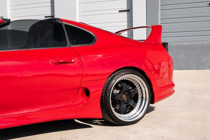 Toyota-Supra-1993-Hatchback-11